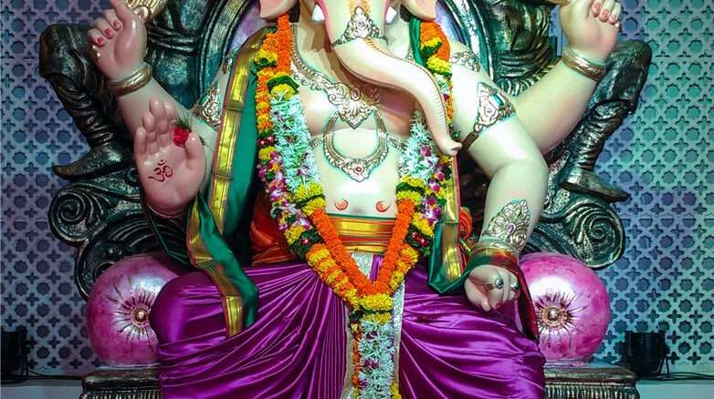 A-Ganesha-Figurine