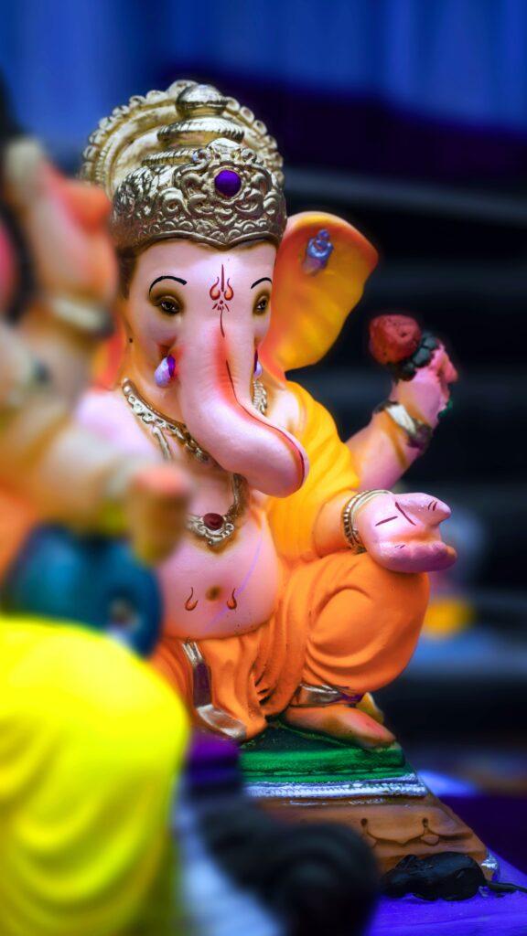 Ganesh Figurine in Close Up Shot-min